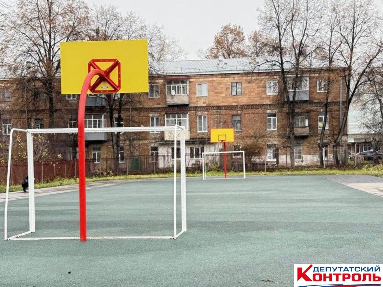 Завершаются работы по обустройству нового стадиона школы №22