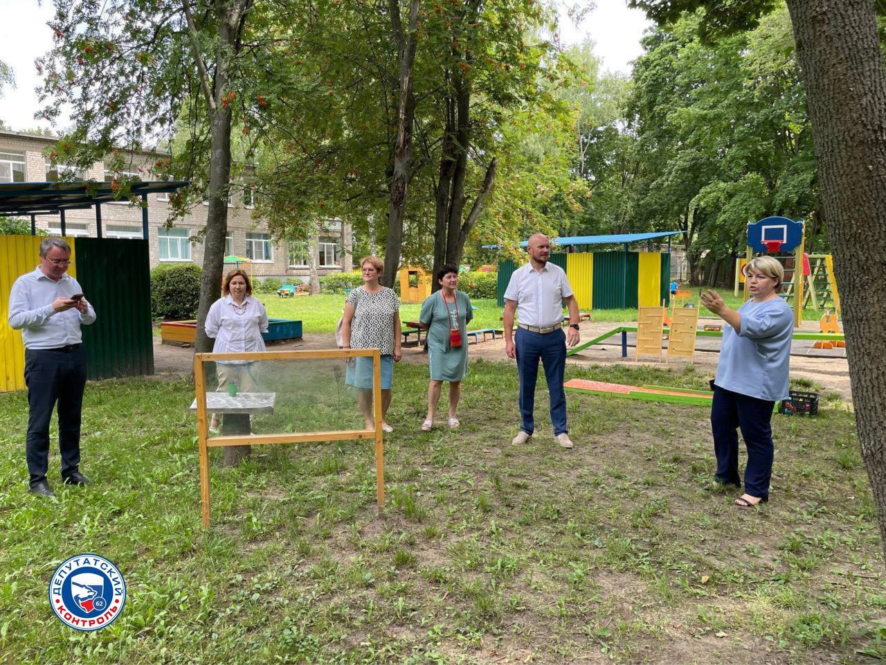 Илья Шишкин посетил детские сады №№ 79 и 93