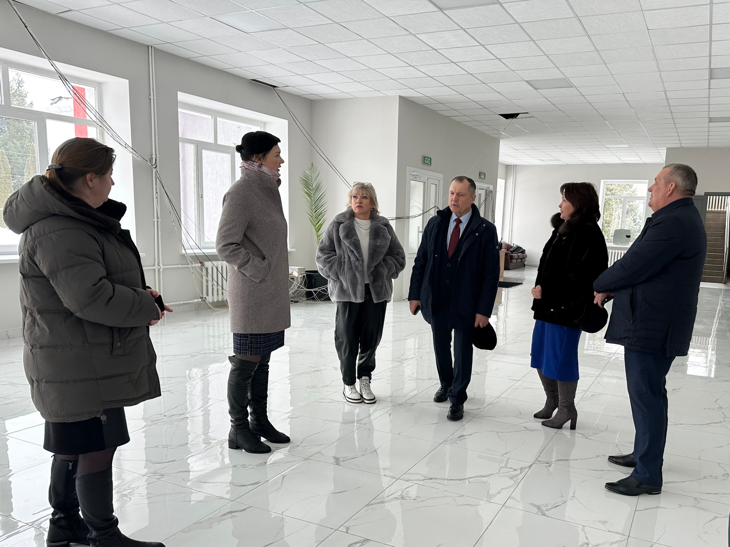 Единороссы провели партийный контроль районного Дворца культуры в Александро-Невском округе 